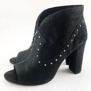 NWB Vince Camuto Corianne Peep Toe Booties Size 10